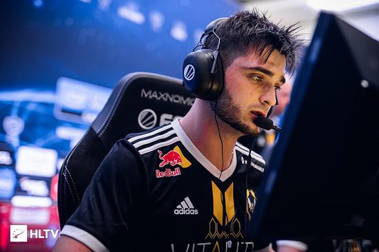 成都高新区电竞战队夺得六连冠的辉煌成就